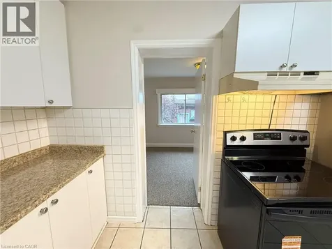 24 Somerset Avenue Hamilton ON L8L 2L5