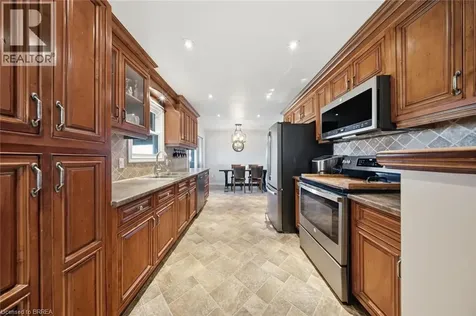 1840 Thompson Road East Waterford ON N0E 1Y0