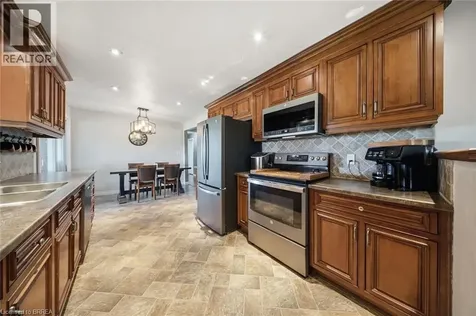 1840 Thompson Road East Waterford ON N0E 1Y0