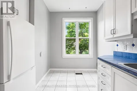 293 Somerset Street East Ottawa ON K1N 6V9