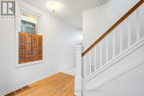 293 Somerset Street East Ottawa ON K1N 6V9
