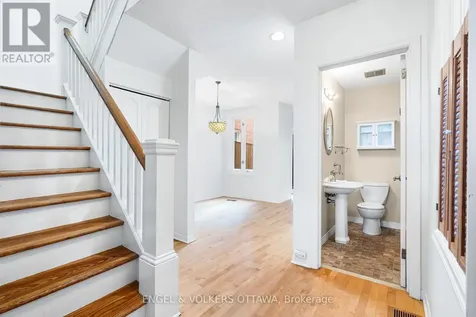 293 Somerset Street East Ottawa ON K1N 6V9
