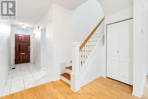 293 Somerset Street East Ottawa ON K1N 6V9