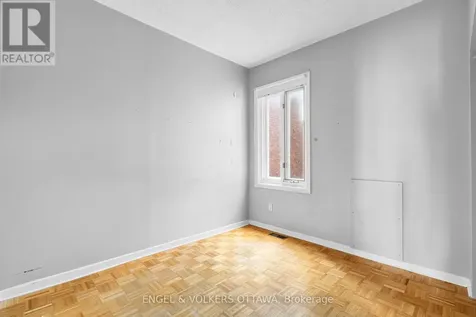 293 Somerset Street East Ottawa ON K1N 6V9