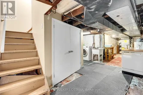 293 Somerset Street East Ottawa ON K1N 6V9
