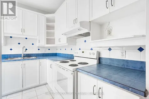 293 Somerset Street East Ottawa ON K1N 6V9