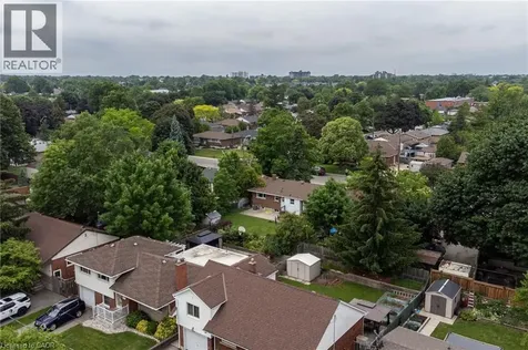 9 Kingslea Drive Hamilton ON L8T 3Z8