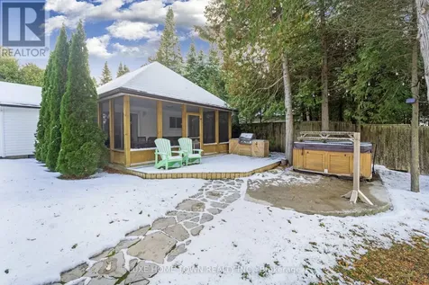 34 Green Cedar Drive North Northern Bruce Peninsula ON N0H 1W0
