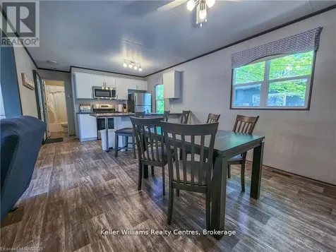 13 Southline Avenue Huron-kinloss ON N2Z 2X5