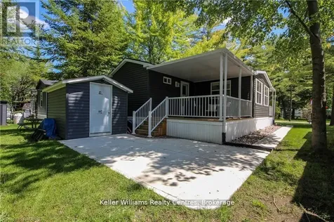 13 Southline Avenue Huron-kinloss ON N2Z 2X5