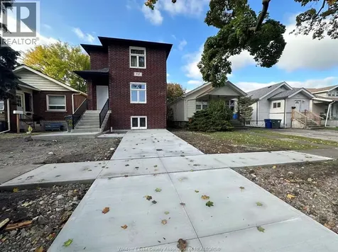 757 Randolph Avenue Windsor ON N9B 2T7