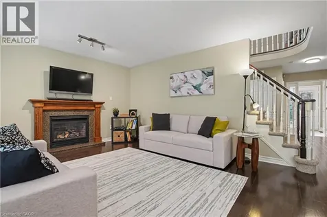 4237 Millcroft Park Drive Burlington ON L7M 3V7