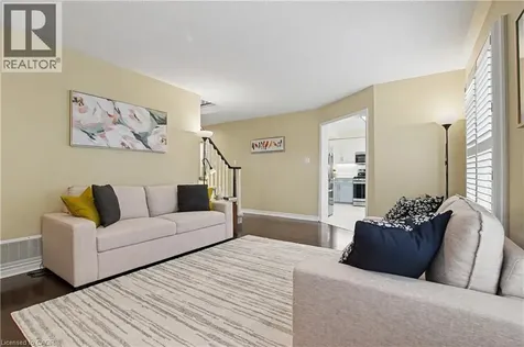 4237 Millcroft Park Drive Burlington ON L7M 3V7