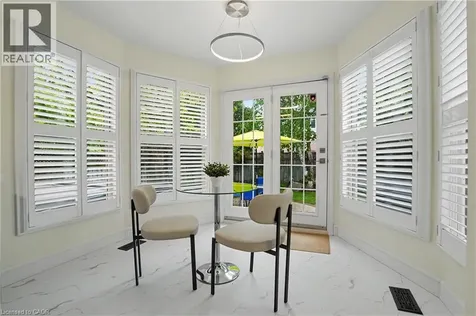 4237 Millcroft Park Drive Burlington ON L7M 3V7