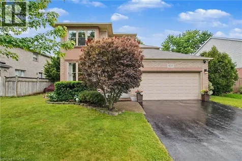4237 Millcroft Park Drive Burlington ON L7M 3V7