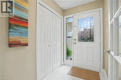 4237 Millcroft Park Drive Burlington ON L7M 3V7
