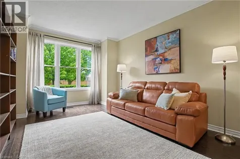 4237 Millcroft Park Drive Burlington ON L7M 3V7