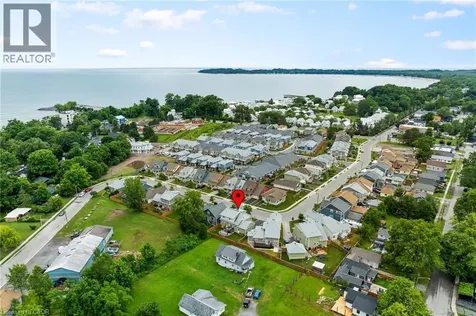 3814 Ryan Avenue Crystal Beach ON L0S 1B0