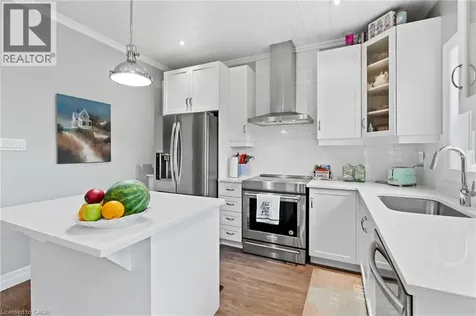 3814 Ryan Avenue Crystal Beach ON L0S 1B0