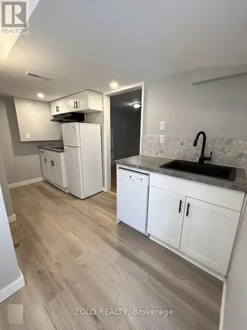 3 Old York Crescent Kitchener ON N2B 3G2