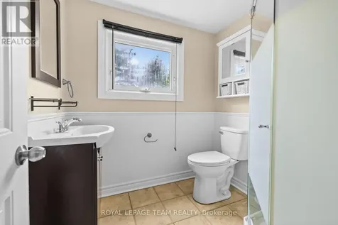 5432 Old Richmond Road Ottawa ON K2R 1G7