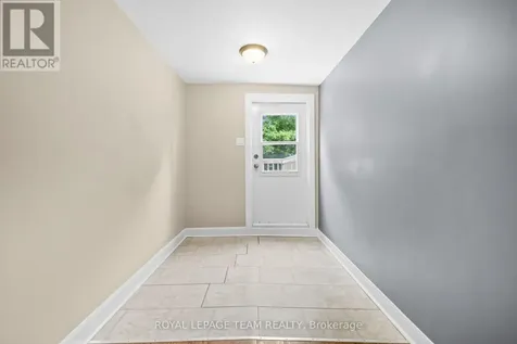 5432 Old Richmond Road Ottawa ON K2R 1G7