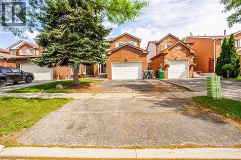 15 Cresswell Drive Brampton ON L6Y 2T5
