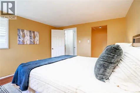 15 Cresswell Drive Brampton ON L6Y 2T5