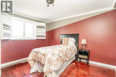 15 Cresswell Drive Brampton ON L6Y 2T5
