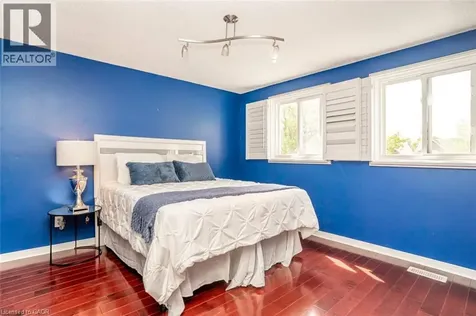 15 Cresswell Drive Brampton ON L6Y 2T5
