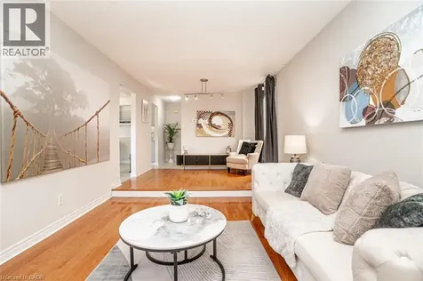 15 Cresswell Drive Brampton ON L6Y 2T5