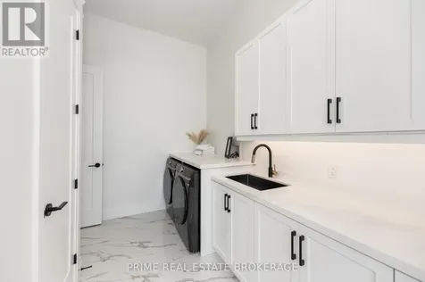 25 Black Walnut Drive Norfolk ON N0E 1P0