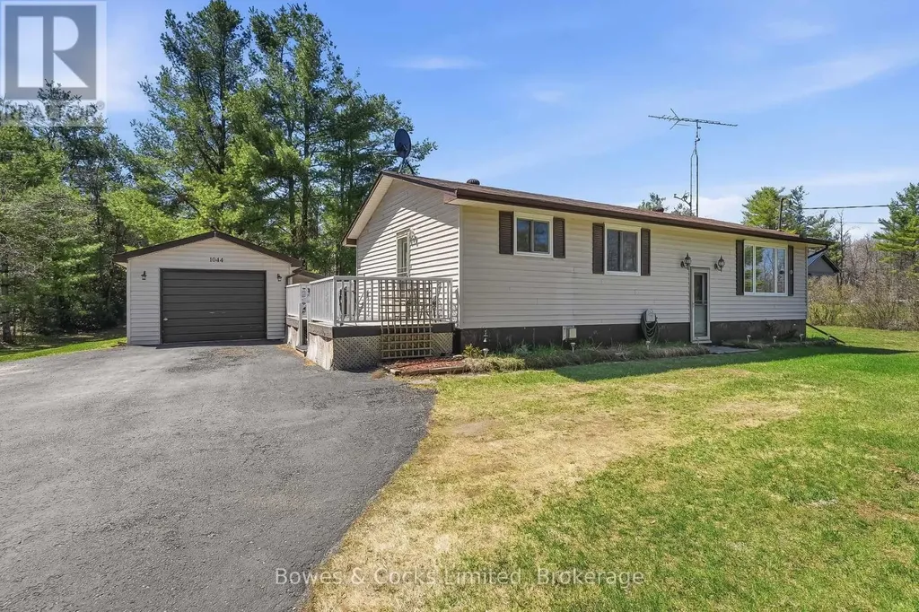 1044 County Road 40 Douro-dummer ON K0L 2V0