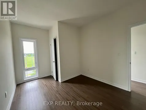 116 Blick Crescent Aurora ON L4G 7B6