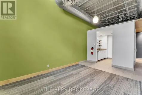 43-45 Eccles Street West Ottawa ON K1R 6S3