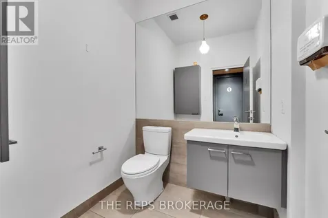 43-45 Eccles Street West Ottawa ON K1R 6S3