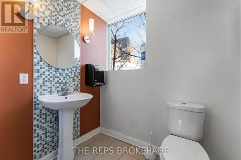 43-45 Eccles Street West Ottawa ON K1R 6S3