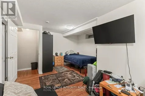 106 Blackdome Crescent Ottawa ON K2T 1B1