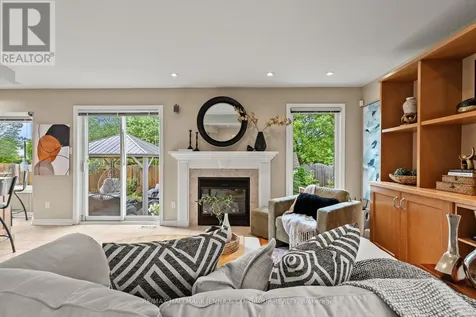 70 Huntersfield Drive Ottawa ON K1T 3L7