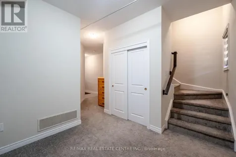 10 Birmingham Drive Cambridge ON N1R 8K5