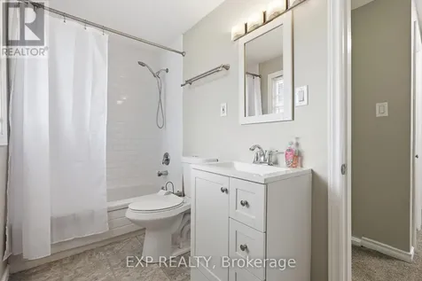 48 Windom Road Kitchener ON N2A 2P4