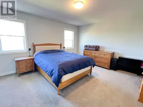 49 Bermondsay Way Ottawa ON K2S 2Y7