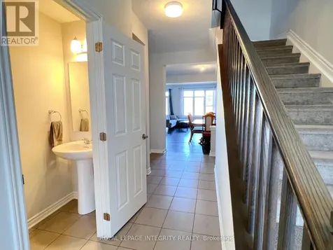 49 Bermondsay Way Ottawa ON K2S 2Y7
