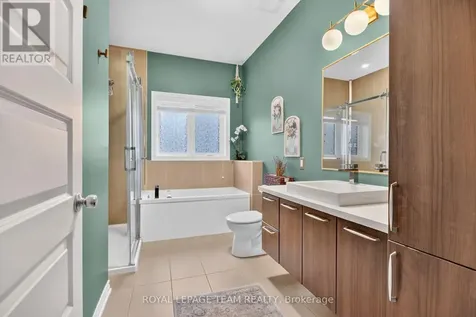 143 St Malo Place Russell ON K0A 1W0