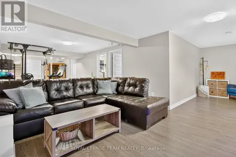143 St Malo Place Russell ON K0A 1W0