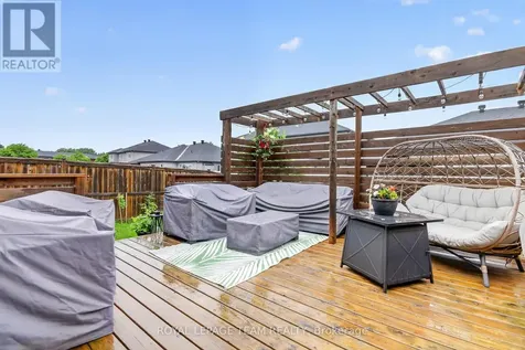 143 St Malo Place Russell ON K0A 1W0