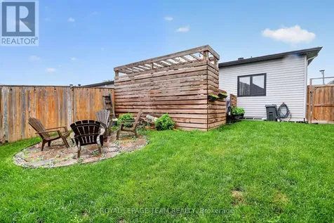143 St Malo Place Russell ON K0A 1W0