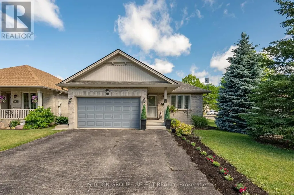 51 Greenway Boulevard St. Thomas ON N5P 4P8