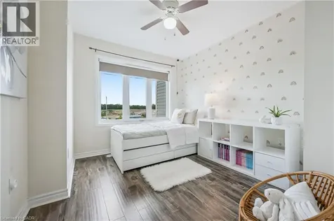 9 Outlook Terrace Kitchener ON N2R 0K6