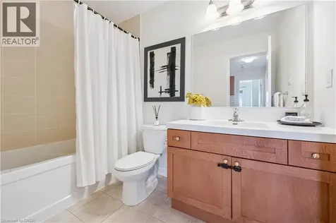 9 Outlook Terrace Kitchener ON N2R 0K6